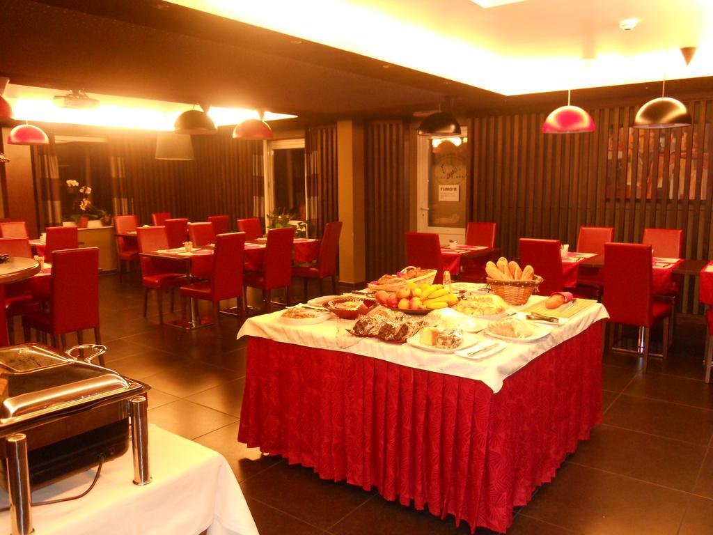 Apparthotel Belle Vue Ла-Лув'єр Екстер'єр фото