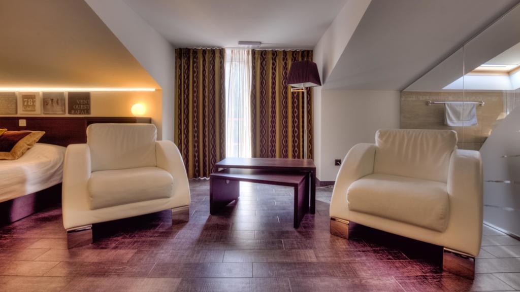 Apparthotel Belle Vue Ла-Лув'єр Екстер'єр фото